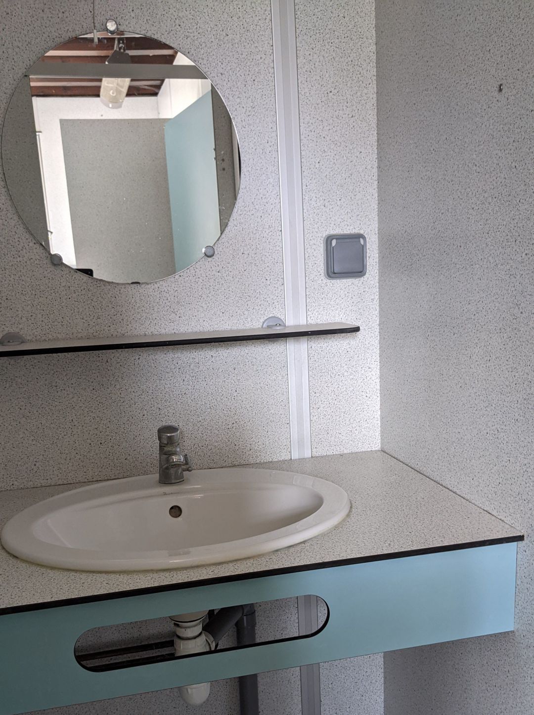 cabinet de toilette indviduel